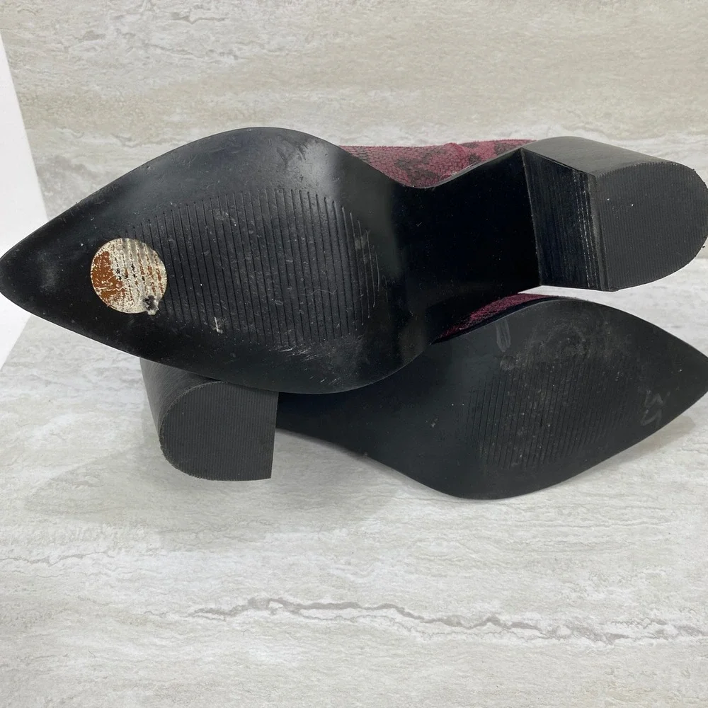 Steve Madden Zora Burgundy Snakeskin Ankle‎ Booties Women's Size 8M Western